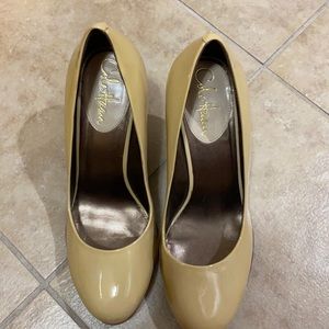 Cole haan wedges size 7